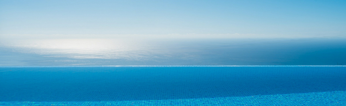 Blue-Sea-Villa-Infinity-Pool-sea-view